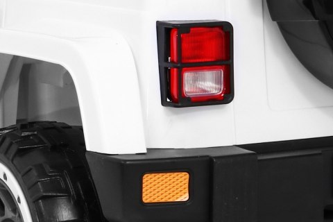 Auto Terenowe Full Time 4WD dla dzieci Biały + Napęd 4x4 + Pilot + Audio LED + Schowek Auto Terenowe Full Time 4WD dla dzieci Biały + Napęd 4x4 + Pilot + Audio LED + Schowek
