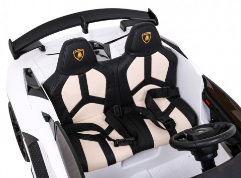 Lamborghini SVJ DRIFT dla 2 dzieci Biały + Funkcja driftu + Pilot + MP3 LED + Wolny Start Lamborghini SVJ DRIFT dla 2 dzieci Biały + Funkcja driftu + Pilot + MP3 LED + Wolny Start