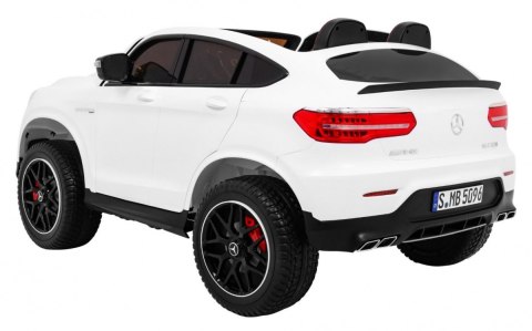 Auto Mercedes GLC 63S dla dzieci Biały + Napęd 4x4 + MP4 + LED + Ekoskóra + Wolny Start + EVA Auto Mercedes GLC 63S dla dzieci Biały + Napęd 4x4 + MP4 + LED + Ekoskóra + Wolny Start + EVA